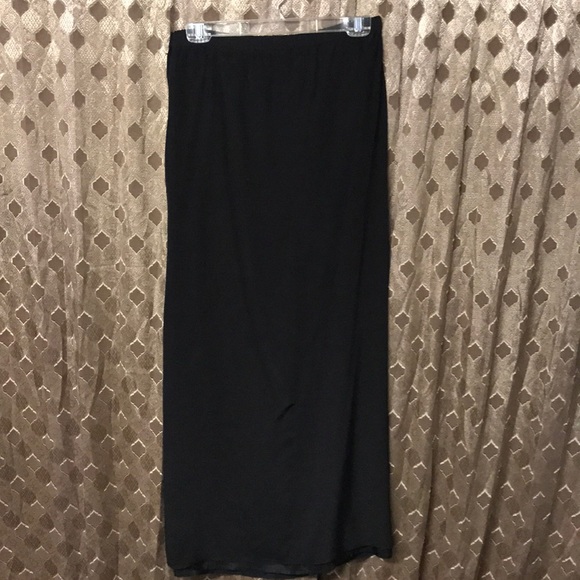Argenti Notte pure silk skirt - Picture 2 of 3